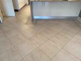 Luxury Vinyl Tiles - Amtico Signature Limestone Natural Design Floor With 2mm Stips - Superfloors Sydney