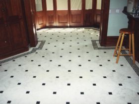 Luxury Vinyl Tiles - Amtico Signature Vinyl Floor With Diamonds - Superfloors Sydney