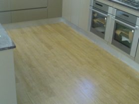 Luxury Vinyl Tiles - Wood - Amtico Signature American Oak Diagonal Design - Superfloors Sydney