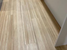 Luxury Vinyl Tiles - Wood - Amtico Signature Fused Birch Vinyl - Superfloors Sydney