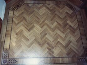 Luxury Vinyl Tiles - Wood - Amtico Signature Grande Pecan Parquet Design - Superfloors Sydney