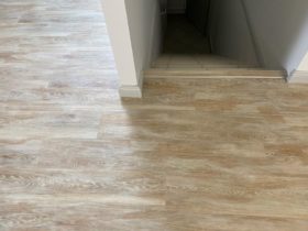 Luxury Vinyl Tiles - Wood - Amtico Signature Lime Washes Wood Vinyl - Superfloors Sydney