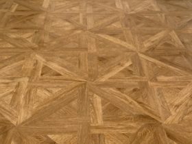 Luxury Vinyl Tiles - Wood - Amtico Signature Mansion Brushed Oak Design French Weave - Superfloors Sydney