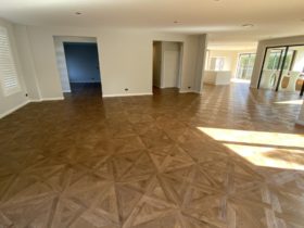 Luxury Vinyl Tiles - Wood - Amtico Signature Mansion Brushed Oak Design French Weave - Superfloors Sydney