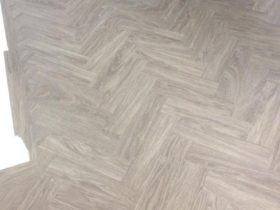 Luxury Vinyl Tiles - Wood - Amtico Signature Shore Oak Parquet Design - Superfloors Sydney