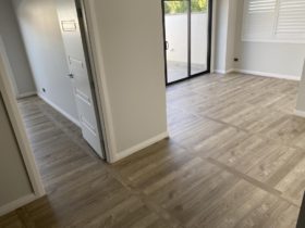 Luxury Vinyl Tiles - Wood - Amtico Spacia Sun Bleached Oak Design Wicket - Superfloors Sydney