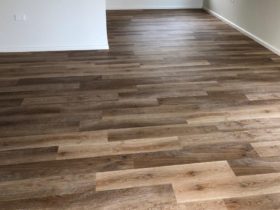 Luxury Vinyl Tiles - Wood - Karndean Knight Pale Limed Oak Vinyl - Superfloors Sydney